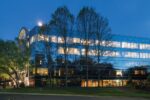 Ashford Center office building in the Central Perimeter submarket of Atlanta, GA. Find out more about this attractive office space sublease opportunity.