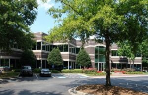 Northridge 400 office building in the Central Perimeter submarket of Atlanta, GA. Find out more about this attractive office space sublease opportunity.